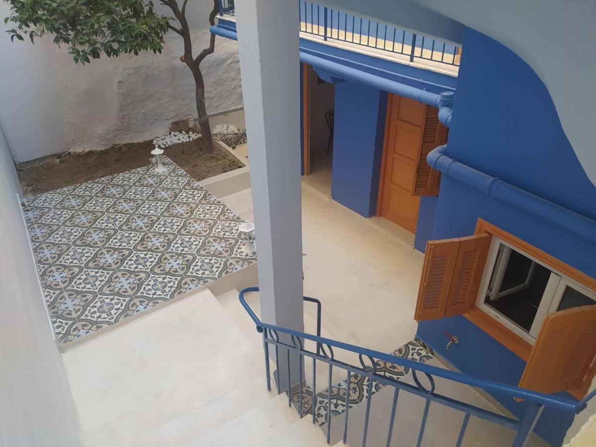 The Blue House Athens Aparthotel ภายนอก รูปภาพ